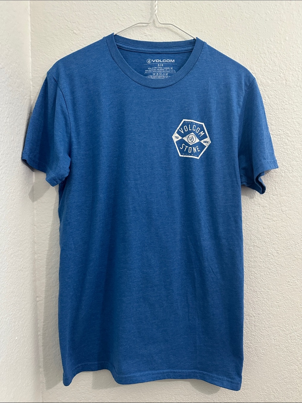 Volcom Men’s Royal Blue Graphic Chest Tee